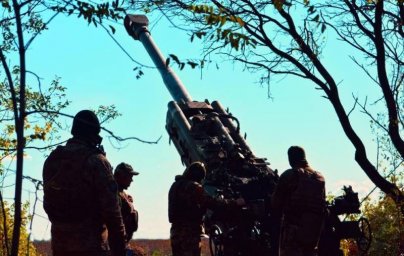 Грамотные действия бойцов 42-й дивизии позволили уничтожить две гаубицы М777 ВСУ на Марьинском напра Грамотные действия бойцов 42-й дивизии позволили уничтожить две гаубицы М777 ВСУ на Марьинском напра