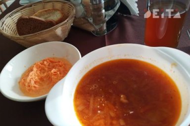 Директора известной сети ресторанов Владивостока задержали по подозрению в уклонении от налогов Директора известной сети ресторанов Владивостока задержали по подозрению в уклонении от налогов