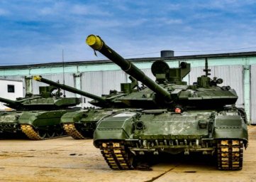 Крупная партия основных боевых танков Т-90М «Прорыв» отправлена в войска Крупная партия основных боевых танков Т-90М «Прорыв» отправлена в войска