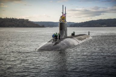 В ВМС США: Атомная субмарина «Коннектикут» в Тихом океане не сталкивалась с надводным кораблём или д В ВМС США: Атомная субмарина «Коннектикут» в Тихом океане не сталкивалась с надводным кораблём или д