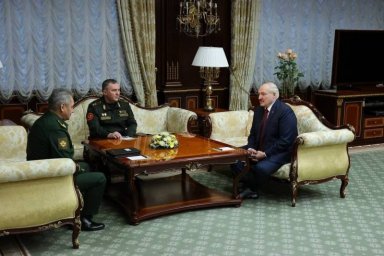 В США намерены наказать Белоруссию в случае «вторжения» России на Украину В США намерены наказать Белоруссию в случае «вторжения» России на Украину
