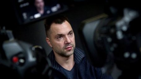 &laquo;Украина не вывезет&raquo;: Арестович* рассказал, когда Киев пойдет на переговоры
