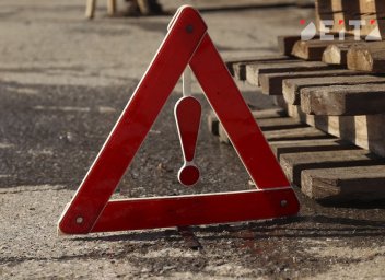 Студентку ДВФУ сбили на Университетском проспекте Студентку ДВФУ сбили на Университетском проспекте