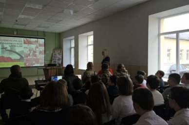 В Херсонской области школьники ознакомились с подлинными документами, письмами и стихами, написанным В Херсонской области школьники ознакомились с подлинными документами, письмами и стихами, написанным