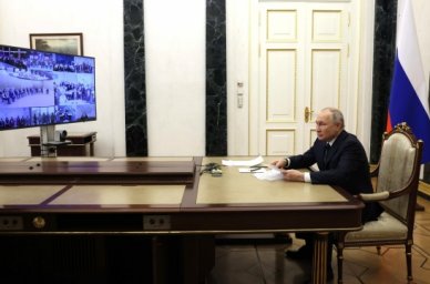 Президент России Владимир Путин дал старт Году педагога и наставника