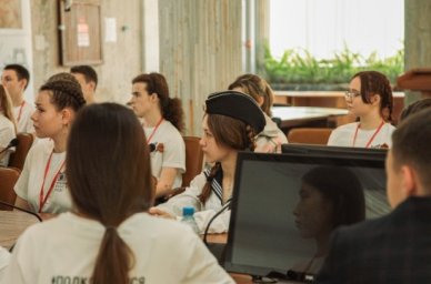 В «Орленке» открылась выставка «Сохраним подвиг вместе» В «Орленке» открылась выставка «Сохраним подвиг вместе»