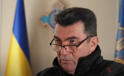 В Киеве созывали срочное заседание СНБО из-за «возможного вторжения со стороны Беларуси» В Киеве созывали срочное заседание СНБО из-за «возможного вторжения со стороны Беларуси»