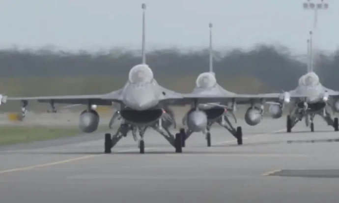Агентство PAP: Заявление Зеленского в отношении поставки истребителей F-16 не имеет отношения к поль
