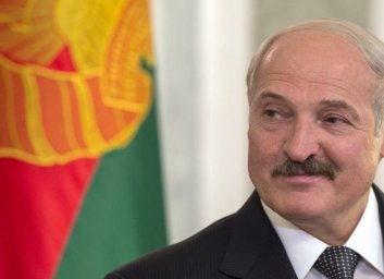 Лукашенко пригрозил Западу ядерным ударом