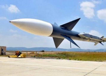 Азербайджанские истребители МиГ-29 будут поражать самолёты противника израильскими ракетами Азербайджанские истребители МиГ-29 будут поражать самолёты противника израильскими ракетами