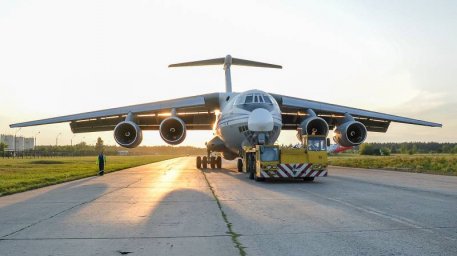 Военно-транспортный самолёт Ил-76МД-90А новой постройки передан Минобороны Военно-транспортный самолёт Ил-76МД-90А новой постройки передан Минобороны