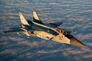 В Приморье рухнул истребитель МиГ-31 В Приморье рухнул истребитель МиГ-31