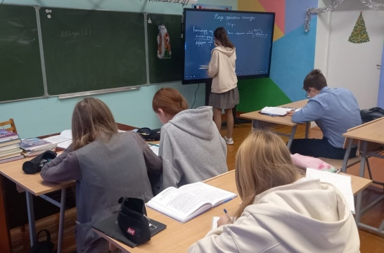 Удмуртские школы будут оснащены необходимым оборудованием для изучения родного языка