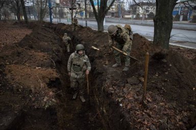 Военкор: Возможности снабжения украинской группировки в Артёмовске стремительно снижаются Военкор: Возможности снабжения украинской группировки в Артёмовске стремительно снижаются