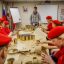 Юнармейцы Кузбасса изготавливают окопные свечи для участников СВО