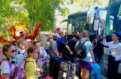 Участниками профориентационной смены в лагере Санкт-Петербурга стали 394 школьника из Мариуполя Участниками профориентационной смены в лагере Санкт-Петербурга стали 394 школьника из Мариуполя