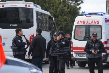 Рядом с израильским консульством в Стамбуле произошла перестрелка Рядом с израильским консульством в Стамбуле произошла перестрелка