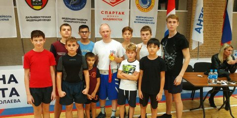 Олимпийский чемпион провел мастер-класс для приморских спортсменов Олимпийский чемпион провел мастер-класс для приморских спортсменов