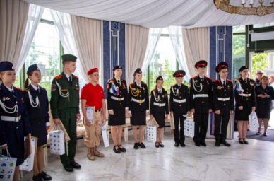 В подмосковном парке «Патриот» наградили лучших кадетов 2024 года В подмосковном парке «Патриот» наградили лучших кадетов 2024 года