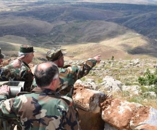 Сирийская армия впервые за несколько месяцев получила серьёзный удар в тыл в провинции Хама Сирийская армия впервые за несколько месяцев получила серьёзный удар в тыл в провинции Хама