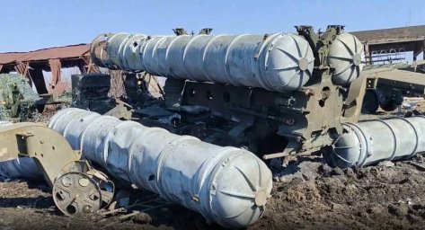 Показано уничтожение пусковой установки ЗРК С-300 российской пехотой на одном из начальных этапов сп Показано уничтожение пусковой установки ЗРК С-300 российской пехотой на одном из начальных этапов сп