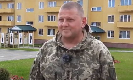 Главком ВСУ: Российские войска на Донбассе атакуют на 9 направлениях Главком ВСУ: Российские войска на Донбассе атакуют на 9 направлениях