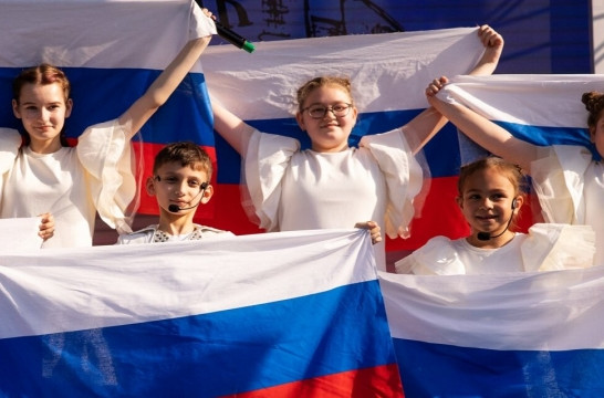 Московские дворцы и центры творчества готовятся ко Дню Государственного флага РФ