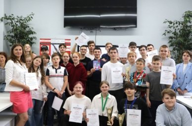 Ростовские школьники представили инновационные проекты в «Кванториуме» Ростовские школьники представили инновационные проекты в «Кванториуме»