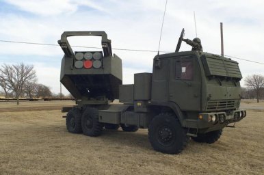 В Киеве назвали обещанное американцами количество РСЗО HIMARS и M270 MLRS для ВСУ