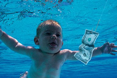 Повзрослевший младенец с обложки альбома Nirvana решил засудить группу