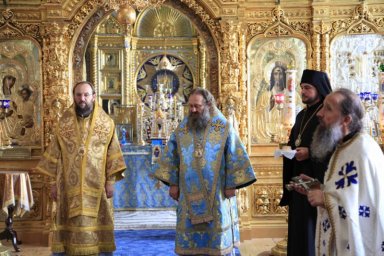 На Украине введены новые санкции против священнослужителей