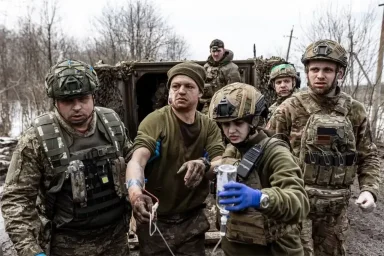 Сырскому не хватает медиков на линии фронта
