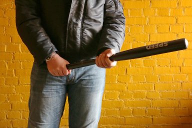 Приморцы устроили самосуд над подростками, избившими женщину в Фокино Приморцы устроили самосуд над подростками, избившими женщину в Фокино
