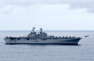 &laquo;Побит рекорд загрузки авиазвена&raquo;: ВМС США тестируют концепцию лёгких авианосцев