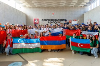 Участники проекта «Поезд Памяти» посетили Москву Участники проекта «Поезд Памяти» посетили Москву
