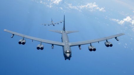 Американские бомбардировщики выполнили полёты над Японским морем Американские бомбардировщики выполнили полёты над Японским морем