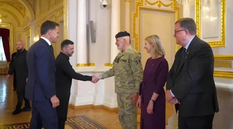 В НАТО обсуждают выделение Украине 70 млрд евро  военной помощи в следующем году