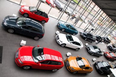 Россияне отказываются брать кредиты на покупку автомобиля Россияне отказываются брать кредиты на покупку автомобиля
