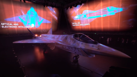 Российский перспективный истребитель Checkmate «летит» на авиасалон Dubai Airshow 2021 в ОАЭ Российский перспективный истребитель Checkmate «летит» на авиасалон Dubai Airshow 2021 в ОАЭ
