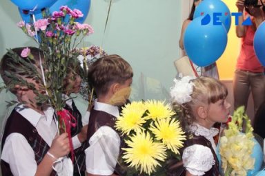 Новый закон обяжет школьников уважать учителей