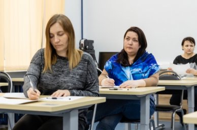 В акции «Сдаем вместе! День сдачи ЕГЭ родителями» приняли участие почти 60 тысяч родителей школьнико В акции «Сдаем вместе! День сдачи ЕГЭ родителями» приняли участие почти 60 тысяч родителей школьнико