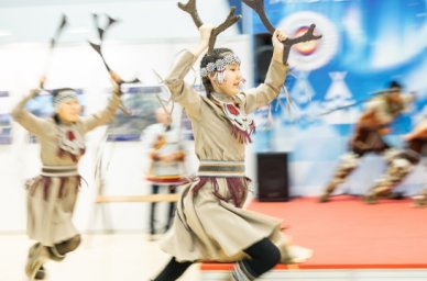 Как в России изучают родные языки