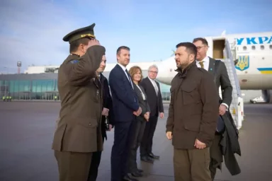 Зеленский: Если господин Трамп приедет в нашу страну, я готов с ним поехать на фронт