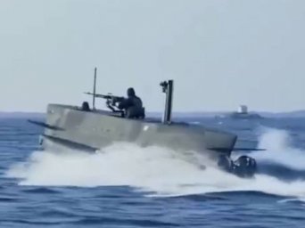 Шведская армия показала кадры приспособленного для десантирования с самолета скоростного катера спец Шведская армия показала кадры приспособленного для десантирования с самолета скоростного катера спец