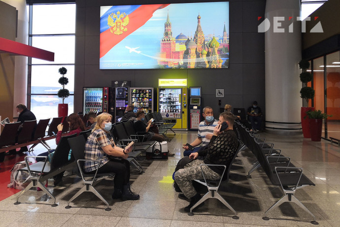 Россиян предостерегли от зарубежных поездок