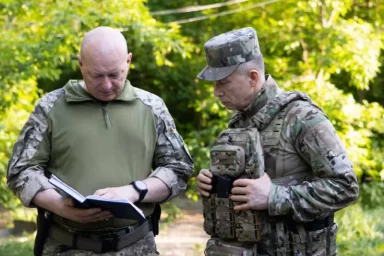 Главком ВСУ: наступлением под Харьковом ВС РФ расширили активную линию фронта почти на 70 километров Главком ВСУ: наступлением под Харьковом ВС РФ расширили активную линию фронта почти на 70 километров