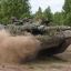Немецкое правительство официально сообщило о начале поставок танков Leopard 2 Украине