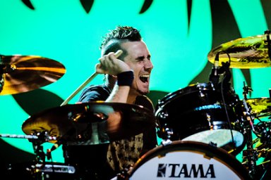 Барабанщика The Offspring уволили за отказ вакцинироваться