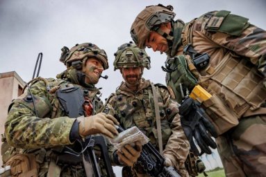 В прессе Британии: На Украине снова появились военнослужащие британских Вооружённых сил В прессе Британии: На Украине снова появились военнослужащие британских Вооружённых сил