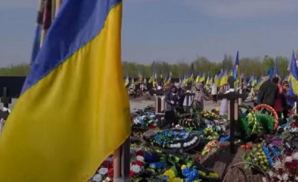 &laquo;Предлагают гроб для мужа, а он живой&raquo;: украинка рассказала, как похоронные агентства заранее обзван